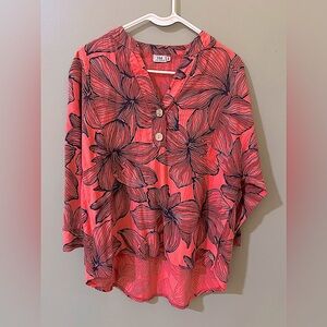 Nina Murati floral gauze blouse with wooden button detail size S/M made in Italy